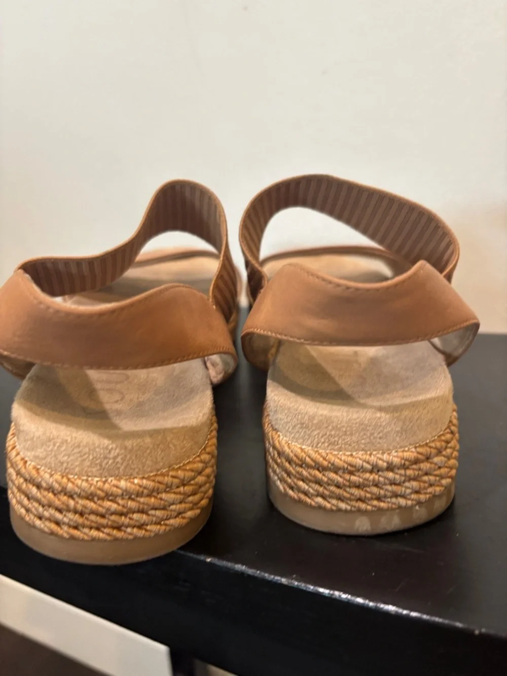 Soul Naturalizer Diana Flatform Sandals Size 7
